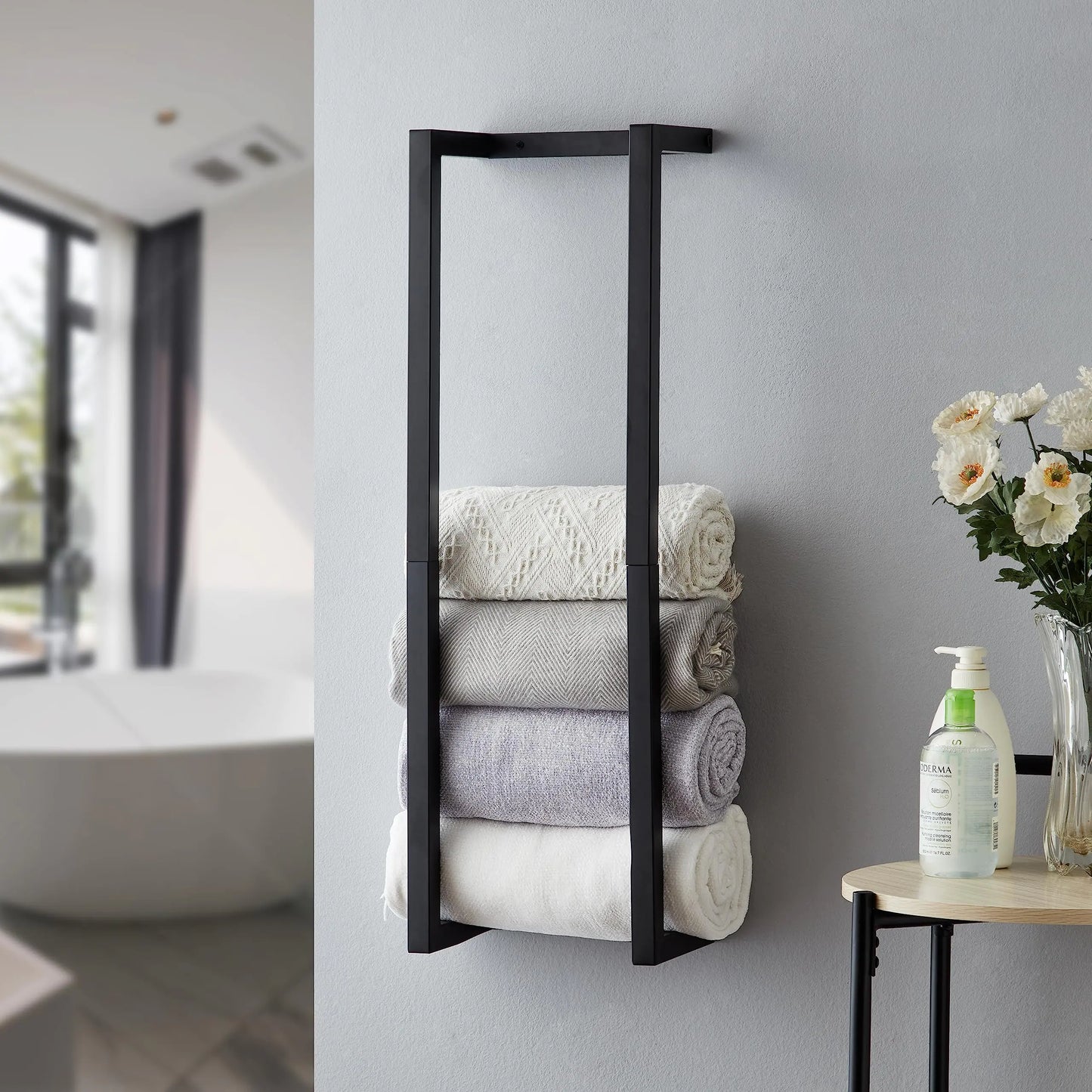 Wall‑Mounted Metal Towel Rack – Black